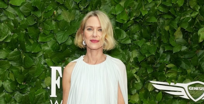 Naomi Watts a purtat Calvin Klein la cea de-a 35-a ediție a Premiilor Gotham